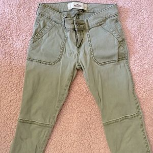 Hollister Skinny Cargo Jeans